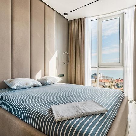 Luxury Waterfront 3-Bedrooms Apartment Odessa Eksteriør bilde