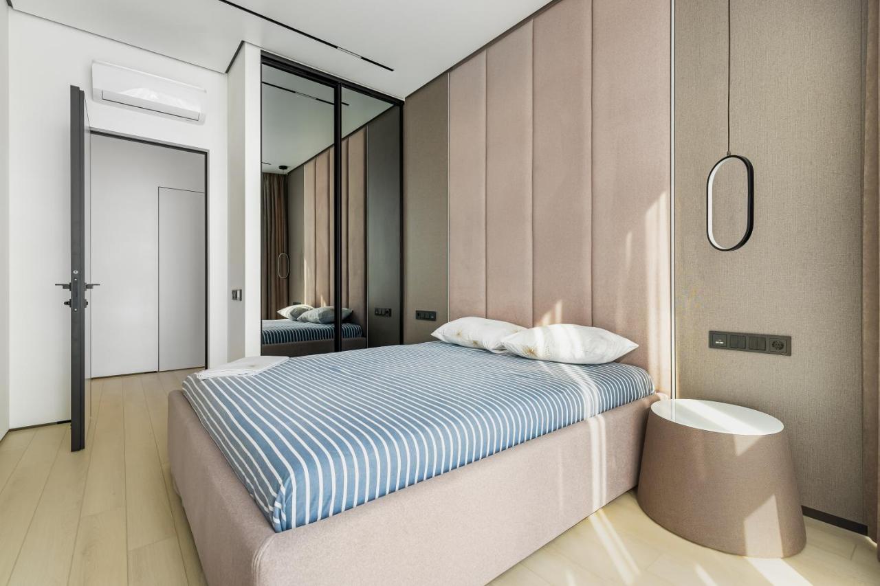 Luxury Waterfront 3-Bedrooms Apartment Odessa Eksteriør bilde